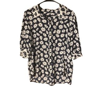 Tommy Hilfiger Dark Blue and White Floral Button-Up Blouse